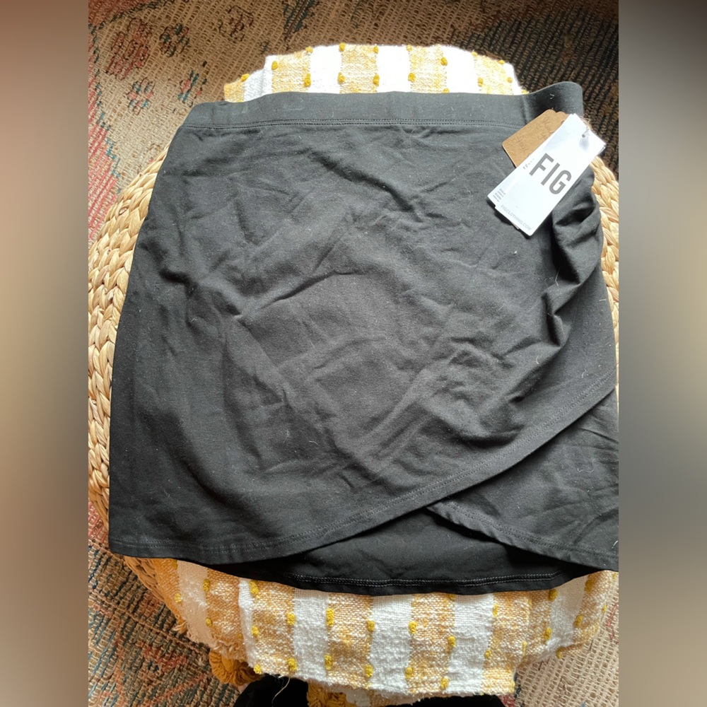 FIG Black Women's Skirt